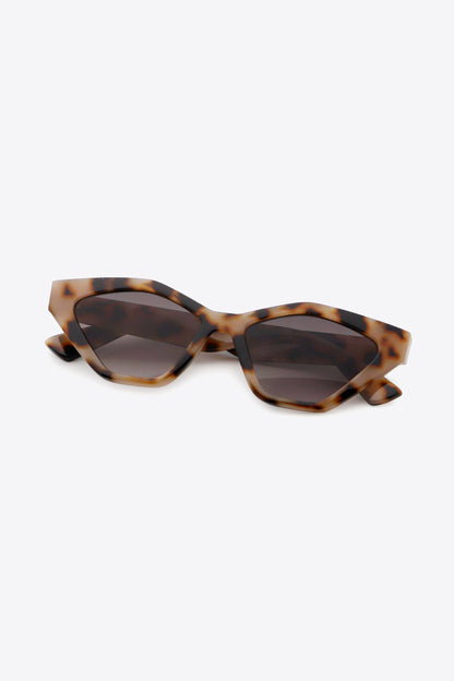 Diva Cat-Eye Sunglasses